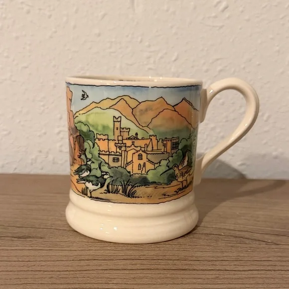 Emma Bridgewater The Peaks 1/2 Pint Mug - Picture 1 of 7
